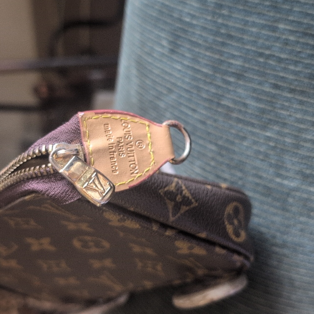 LV Pochette Accessories VTG - Picture 2 of 9